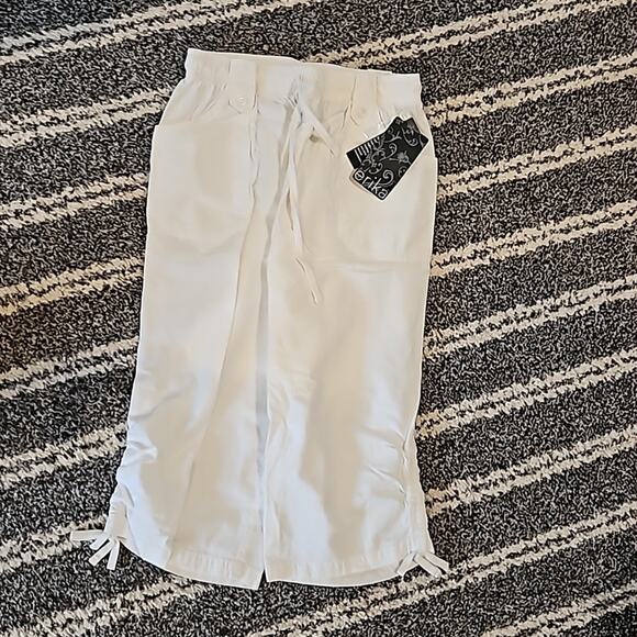 White Cotton Pull-On Drawstring Capri Pants - Picture 2 of 7